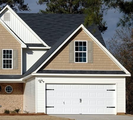 Keep garage doors for heat